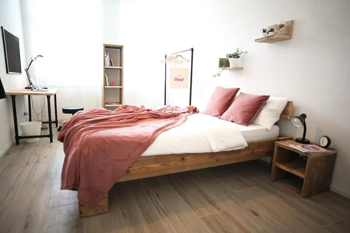 Nest Temporary Ag - Shared Living Klybeck 0*, Basel