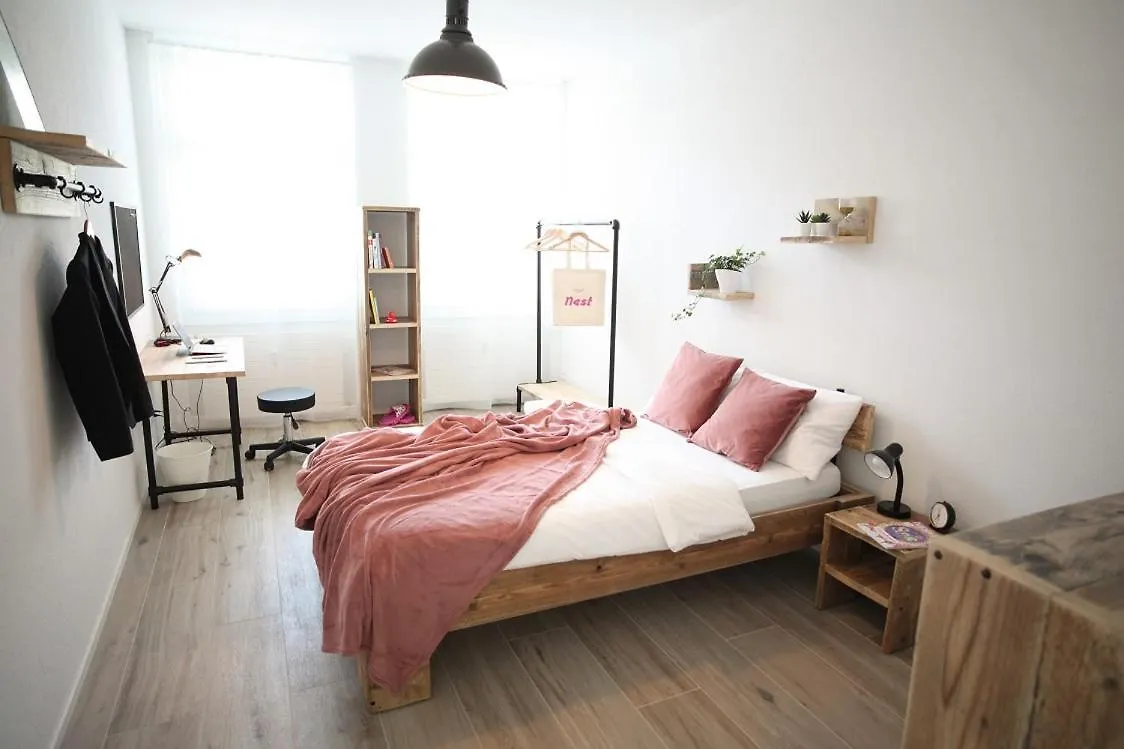 Nest Temporary Ag - Shared Living Klybeck Daire